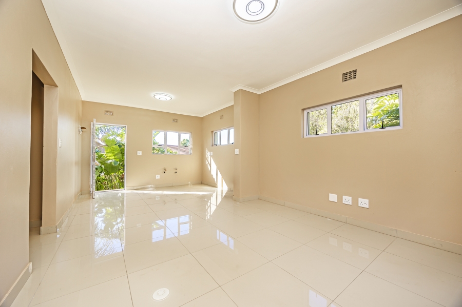 6 Bedroom Property for Sale in Door De Kraal Western Cape